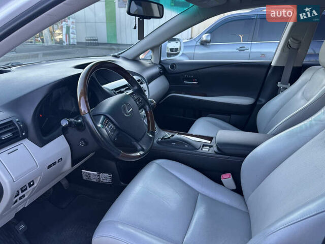 Лексус РХ 2009 у Виноградове на Automoto.ua Білий Лексус РХ, об'ємом двигуна 3.5 л та пробігом 183 тис. км за 18900 $, фото 5 на Automoto.ua