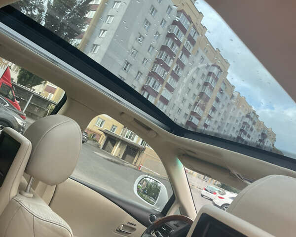 Белый Лексус РХ, объемом двигателя 3.5 л и пробегом 173 тыс. км за 18000 $, фото 11 на Automoto.ua
