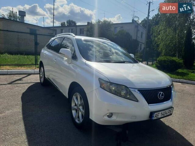 Белый Лексус РХ, объемом двигателя 3.5 л и пробегом 208 тыс. км за 16300 $, фото 17 на Automoto.ua