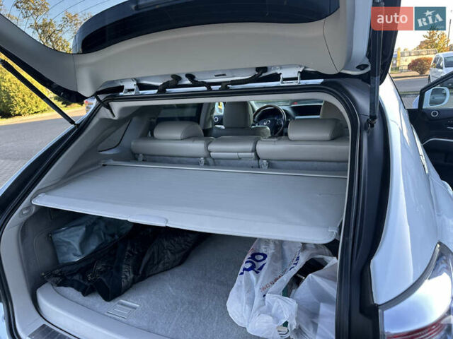 Лексус РХ 2009 у Виноградове на Automoto.ua Білий Лексус РХ, об'ємом двигуна 3.5 л та пробігом 183 тис. км за 18900 $, фото 24 на Automoto.ua