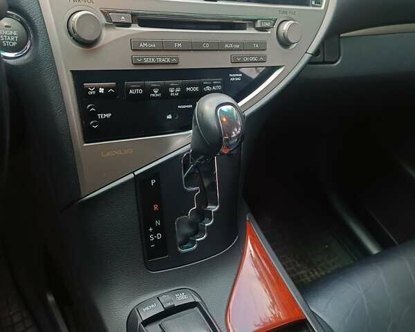 Белый Лексус РХ, объемом двигателя 3.46 л и пробегом 190 тыс. км за 16400 $, фото 4 на Automoto.ua