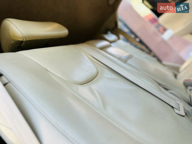 Белый Лексус РХ, объемом двигателя 3.5 л и пробегом 172 тыс. км за 15800 $, фото 87 на Automoto.ua