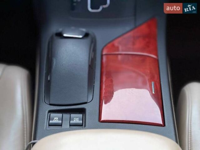 Белый Лексус РХ, объемом двигателя 3.46 л и пробегом 240 тыс. км за 15800 $, фото 94 на Automoto.ua