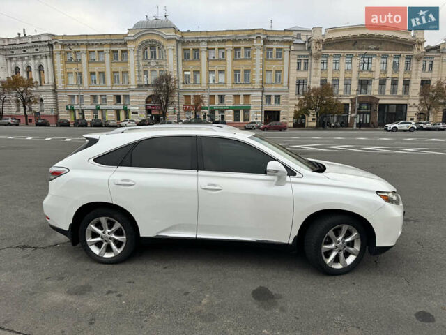 Белый Лексус РХ, объемом двигателя 3.46 л и пробегом 180 тыс. км за 15500 $, фото 2 на Automoto.ua