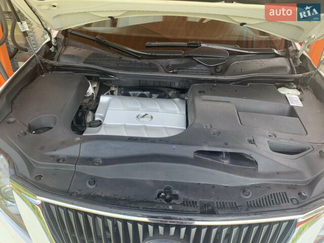 Білий Лексус РХ, об'ємом двигуна 3.5 л та пробігом 127 тис. км за 18500 $, фото 20 на Automoto.ua