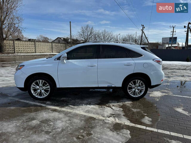 Белый Лексус РХ, объемом двигателя 3.46 л и пробегом 234 тыс. км за 18600 $, фото 3 на Automoto.ua