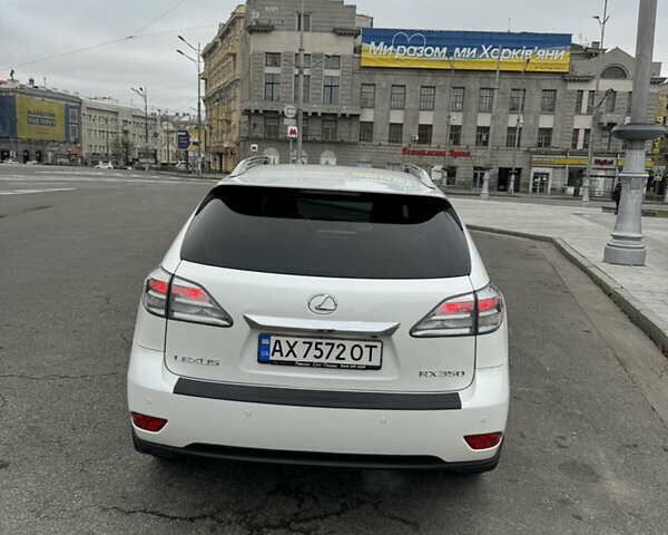 Белый Лексус РХ, объемом двигателя 3.46 л и пробегом 180 тыс. км за 15500 $, фото 4 на Automoto.ua
