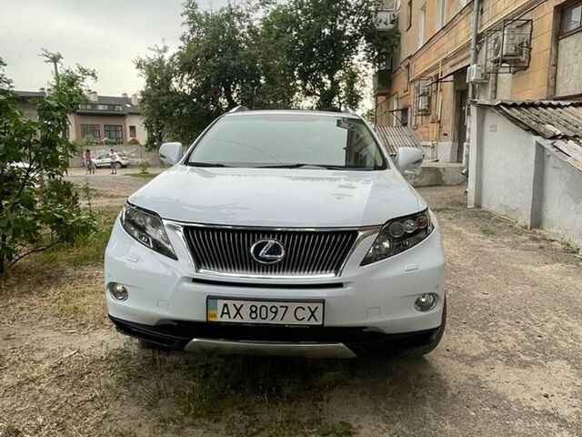 Белый Лексус РХ, объемом двигателя 3.46 л и пробегом 191 тыс. км за 16700 $, фото 15 на Automoto.ua