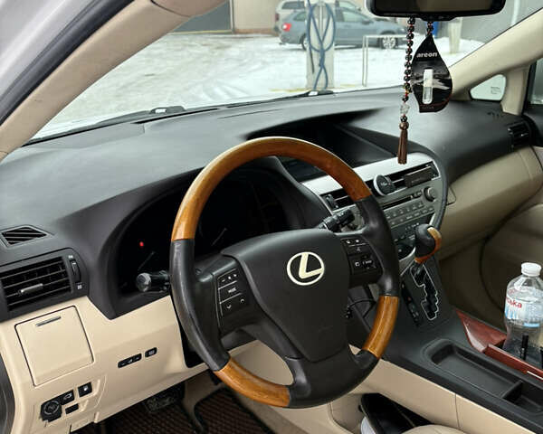 Белый Лексус РХ, объемом двигателя 3.46 л и пробегом 270 тыс. км за 16500 $, фото 14 на Automoto.ua