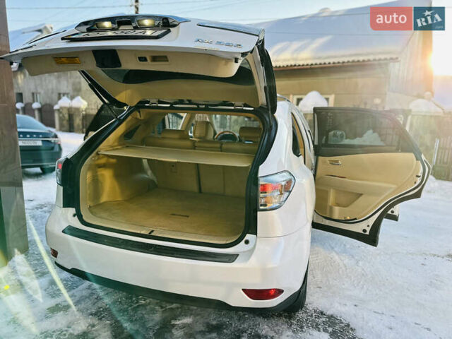 Белый Лексус РХ, объемом двигателя 3.5 л и пробегом 172 тыс. км за 15800 $, фото 19 на Automoto.ua