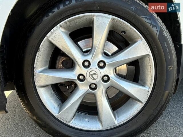 Білий Лексус РХ, об'ємом двигуна 3.46 л та пробігом 185 тис. км за 16400 $, фото 17 на Automoto.ua