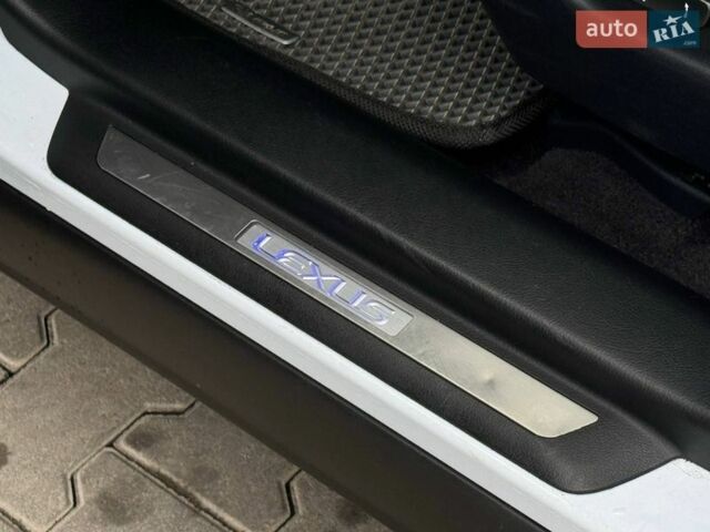 Белый Лексус РХ, объемом двигателя 3.46 л и пробегом 222 тыс. км за 18700 $, фото 31 на Automoto.ua