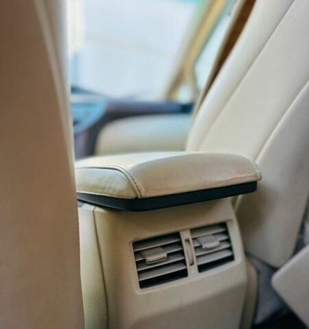 Белый Лексус РХ, объемом двигателя 3.46 л и пробегом 175 тыс. км за 15600 $, фото 84 на Automoto.ua