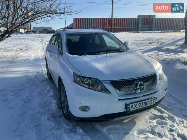 Белый Лексус РХ, объемом двигателя 3.46 л и пробегом 130 тыс. км за 18700 $, фото 25 на Automoto.ua