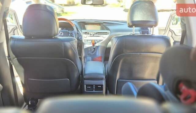 Лексус РХ 2010 в Одессе на Automoto.ua Белый Лексус РХ, объемом двигателя 3.46 л и пробегом 217 тыс. км за 23500 $, фото 31 на Automoto.ua