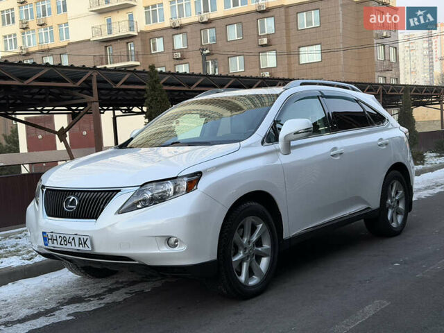 Белый Лексус РХ, объемом двигателя 3.46 л и пробегом 207 тыс. км за 16900 $, фото 2 на Automoto.ua