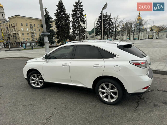 Белый Лексус РХ, объемом двигателя 3.46 л и пробегом 180 тыс. км за 15500 $, фото 6 на Automoto.ua
