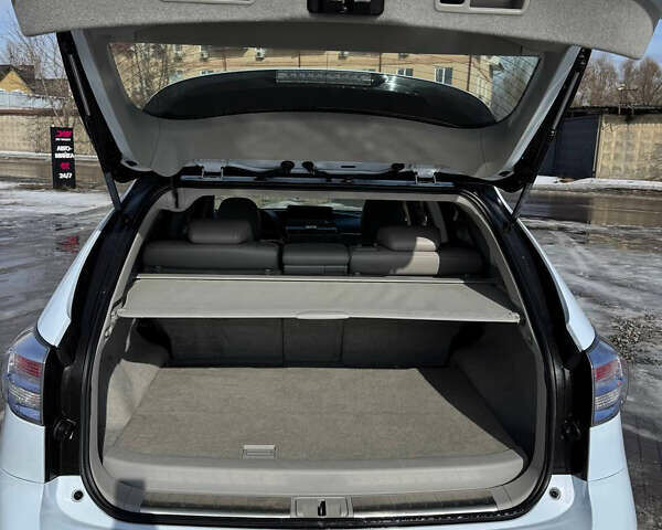 Белый Лексус РХ, объемом двигателя 3.46 л и пробегом 234 тыс. км за 18600 $, фото 8 на Automoto.ua