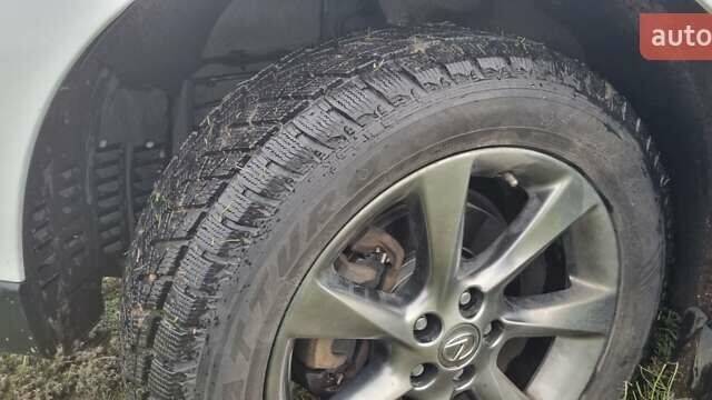 Білий Лексус РХ, об'ємом двигуна 3.46 л та пробігом 165 тис. км за 17600 $, фото 22 на Automoto.ua