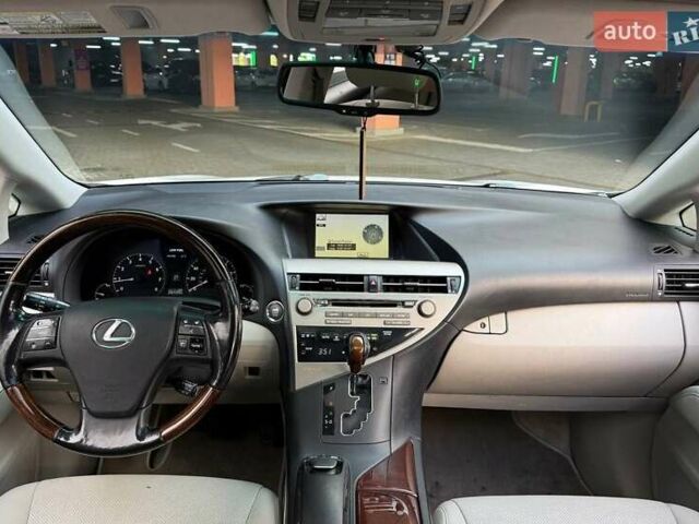 Білий Лексус РХ, об'ємом двигуна 3.46 л та пробігом 263 тис. км за 13990 $, фото 21 на Automoto.ua
