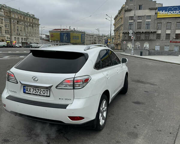Белый Лексус РХ, объемом двигателя 3.46 л и пробегом 180 тыс. км за 15500 $, фото 3 на Automoto.ua