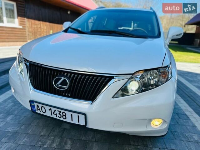 Белый Лексус РХ, объемом двигателя 3.46 л и пробегом 175 тыс. км за 15600 $, фото 2 на Automoto.ua