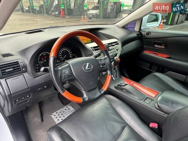 Белый Лексус РХ, объемом двигателя 3.46 л и пробегом 222 тыс. км за 18700 $, фото 18 на Automoto.ua