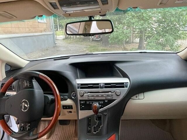 Белый Лексус РХ, объемом двигателя 3.46 л и пробегом 191 тыс. км за 16700 $, фото 26 на Automoto.ua