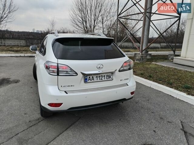 Белый Лексус РХ, объемом двигателя 3.46 л и пробегом 307 тыс. км за 14600 $, фото 4 на Automoto.ua
