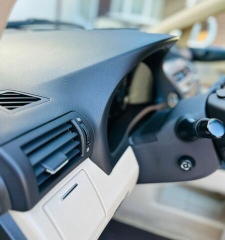 Белый Лексус РХ, объемом двигателя 3.46 л и пробегом 175 тыс. км за 15600 $, фото 43 на Automoto.ua