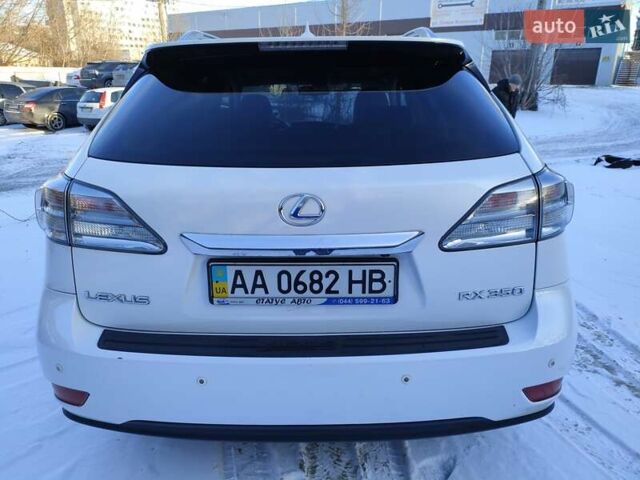 Білий Лексус РХ, об'ємом двигуна 3.46 л та пробігом 145 тис. км за 17900 $, фото 4 на Automoto.ua