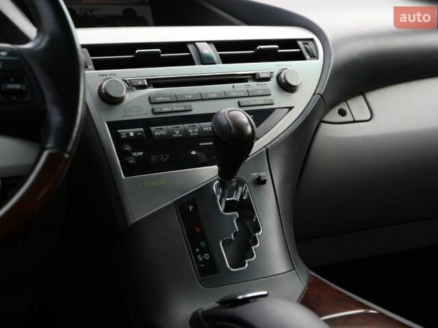 Білий Лексус РХ, об'ємом двигуна 3.46 л та пробігом 124 тис. км за 19000 $, фото 16 на Automoto.ua