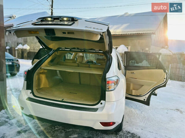 Белый Лексус РХ, объемом двигателя 3.5 л и пробегом 172 тыс. км за 15800 $, фото 41 на Automoto.ua