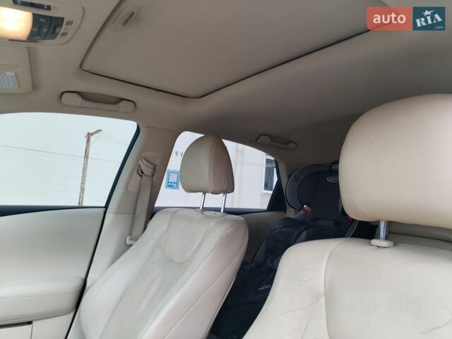 Белый Лексус РХ, объемом двигателя 3.46 л и пробегом 307 тыс. км за 14600 $, фото 25 на Automoto.ua