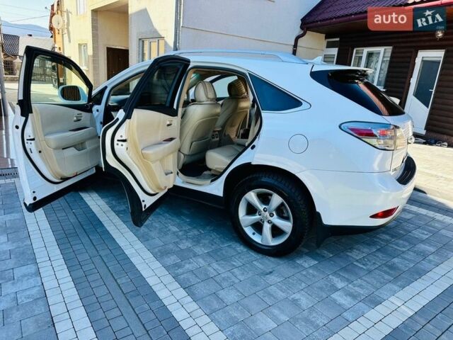 Белый Лексус РХ, объемом двигателя 3.46 л и пробегом 175 тыс. км за 15600 $, фото 34 на Automoto.ua