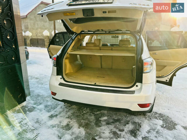 Белый Лексус РХ, объемом двигателя 3.5 л и пробегом 172 тыс. км за 15800 $, фото 51 на Automoto.ua
