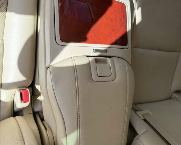 Лексус РХ 2010 у Харкові на Automoto.ua Білий Лексус РХ, об'ємом двигуна 3.46 л та пробігом 168 тис. км за 18500 $, фото 12 на Automoto.ua
