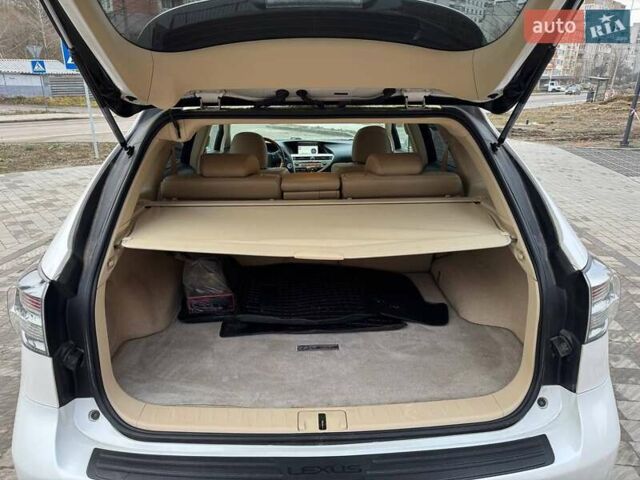 Белый Лексус РХ, объемом двигателя 3.46 л и пробегом 201 тыс. км за 14800 $, фото 8 на Automoto.ua