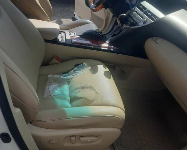 Белый Лексус РХ, объемом двигателя 3.46 л и пробегом 458 тыс. км за 12204 $, фото 13 на Automoto.ua