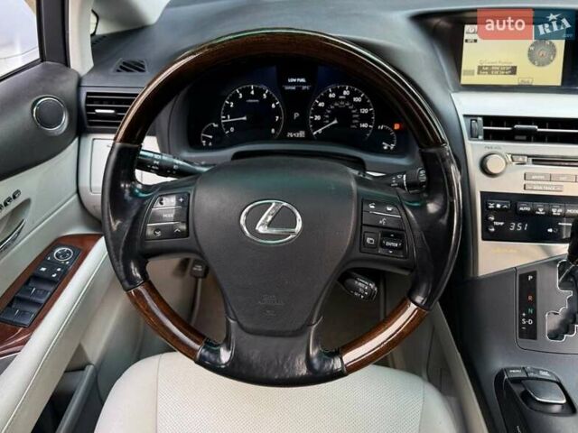Білий Лексус РХ, об'ємом двигуна 3.46 л та пробігом 263 тис. км за 13990 $, фото 16 на Automoto.ua