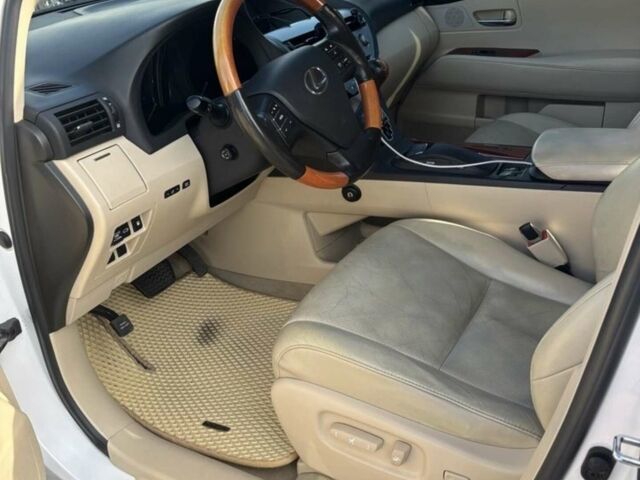 Білий Лексус РХ, об'ємом двигуна 3.5 л та пробігом 240 тис. км за 15199 $, фото 21 на Automoto.ua