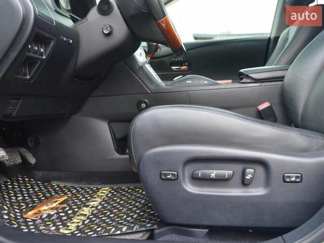 Білий Лексус РХ, об'ємом двигуна 3.46 л та пробігом 218 тис. км за 22500 $, фото 39 на Automoto.ua