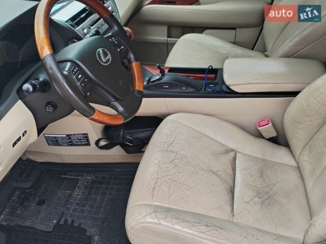 Белый Лексус РХ, объемом двигателя 3.46 л и пробегом 307 тыс. км за 14600 $, фото 8 на Automoto.ua