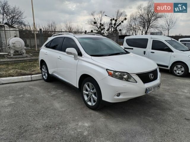 Белый Лексус РХ, объемом двигателя 3.46 л и пробегом 312 тыс. км за 14000 $, фото 1 на Automoto.ua