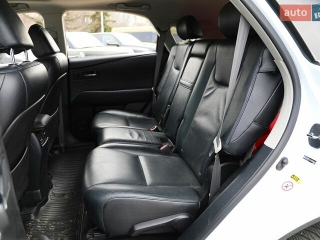 Білий Лексус РХ, об'ємом двигуна 3.46 л та пробігом 124 тис. км за 19000 $, фото 9 на Automoto.ua