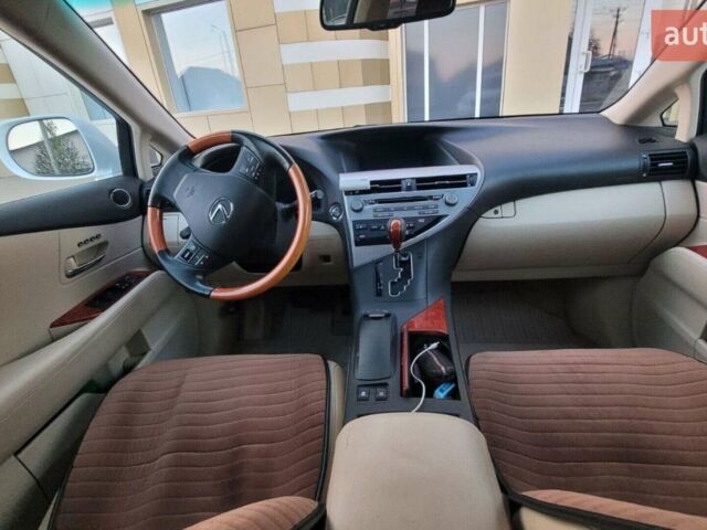 Білий Лексус РХ, об'ємом двигуна 3.46 л та пробігом 158 тис. км за 18000 $, фото 3 на Automoto.ua