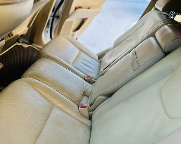 Белый Лексус РХ, объемом двигателя 3.5 л и пробегом 172 тыс. км за 15800 $, фото 44 на Automoto.ua