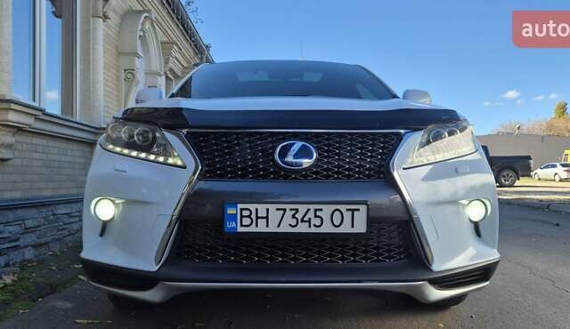 Лексус РХ 2010 в Одессе на Automoto.ua Белый Лексус РХ, объемом двигателя 3.46 л и пробегом 217 тыс. км за 23500 $, фото 70 на Automoto.ua