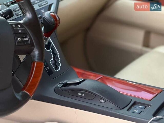 Белый Лексус РХ, объемом двигателя 3.46 л и пробегом 240 тыс. км за 15800 $, фото 77 на Automoto.ua