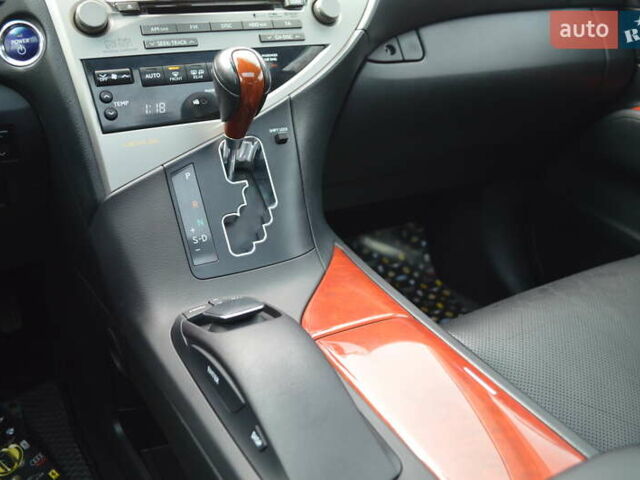 Білий Лексус РХ, об'ємом двигуна 3.46 л та пробігом 218 тис. км за 22500 $, фото 30 на Automoto.ua